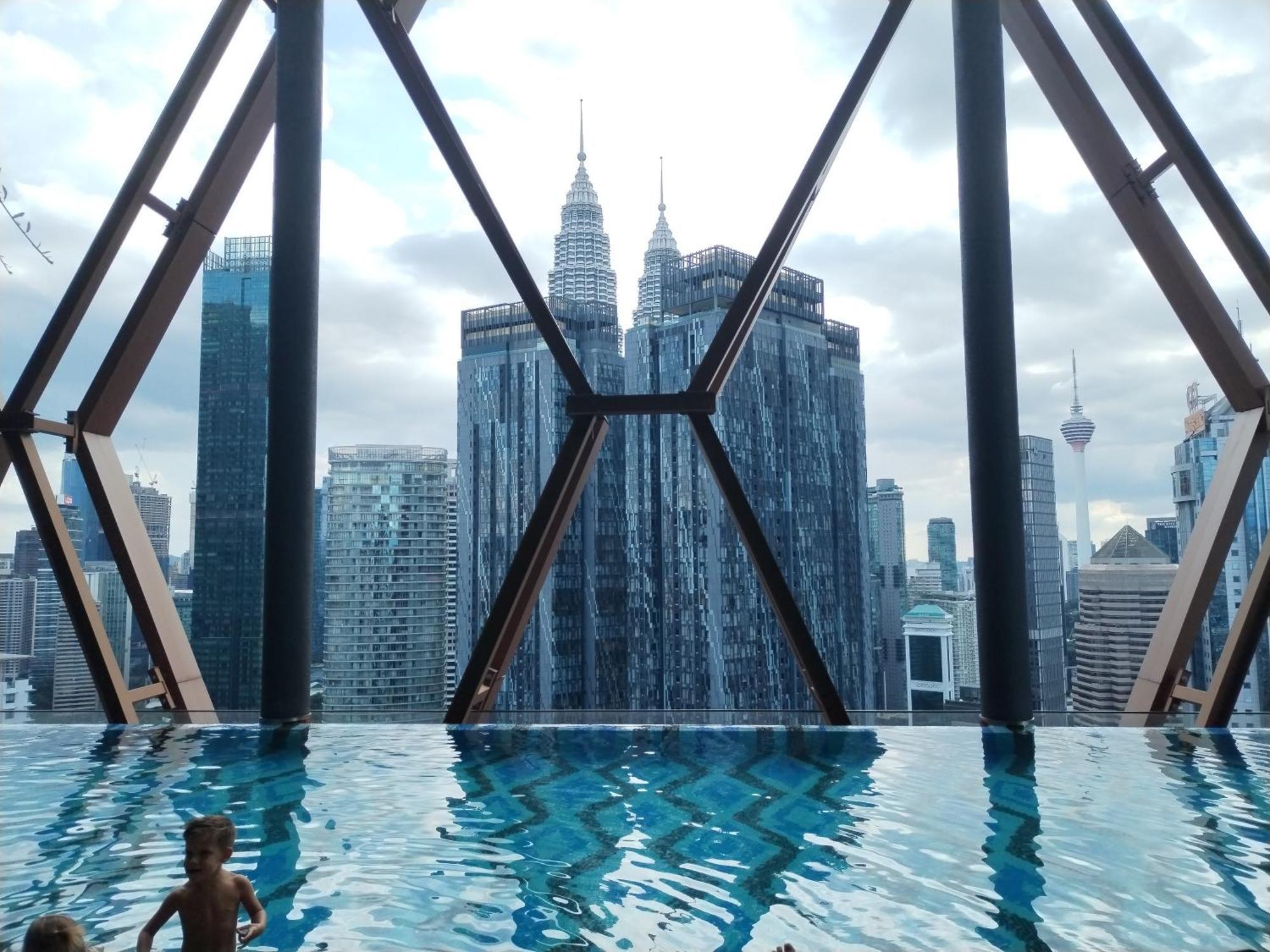 Pangsapuri Scarletz Klcc By Starworld Kuala Lumpur